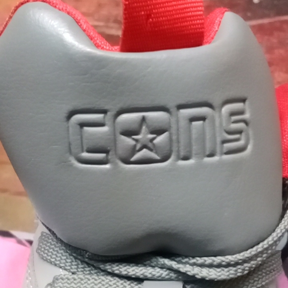 EUC CONVERSE Cons AreoJam sneakers 5.5 boys or 6.5-7 women's - Picture 7 of 8